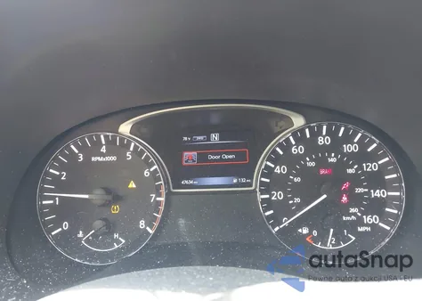 2017 Nissan Pathfinder Sv z USA, uszkodzony, nr VIN 5N1DR2MM6HC906918